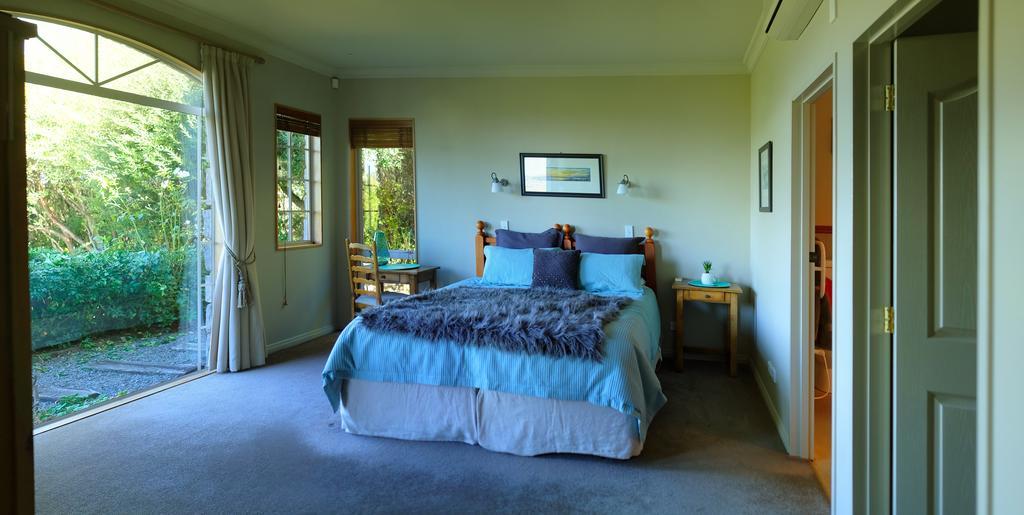 Tauhara Sunrise Lodge Taupomeer Buitenkant foto